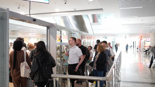 İstanbul-Sivas YHT hattı rekor kırdı! 1 ayda dev rakam: Bakan Uraloğlu duyurdu
